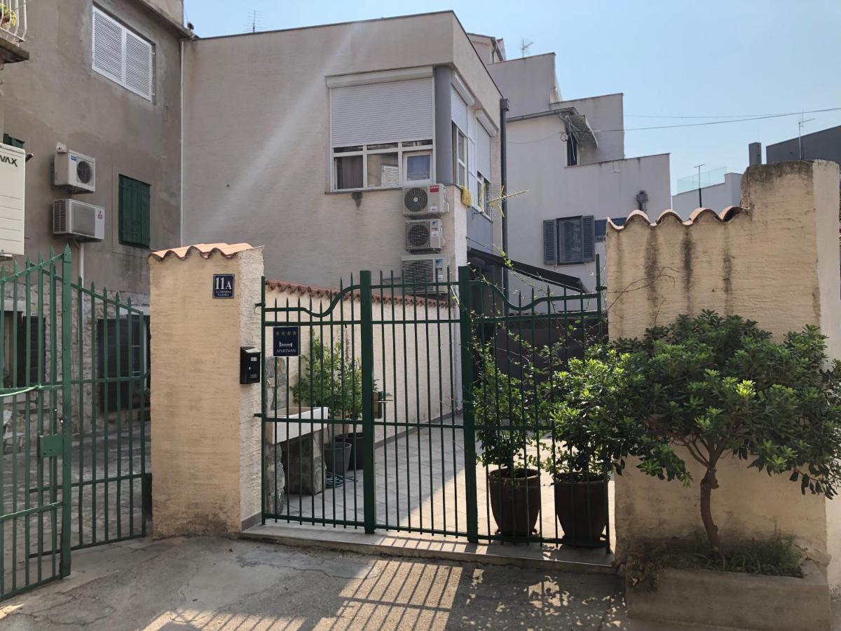 Visiani Apartment Šibenik Exterior foto