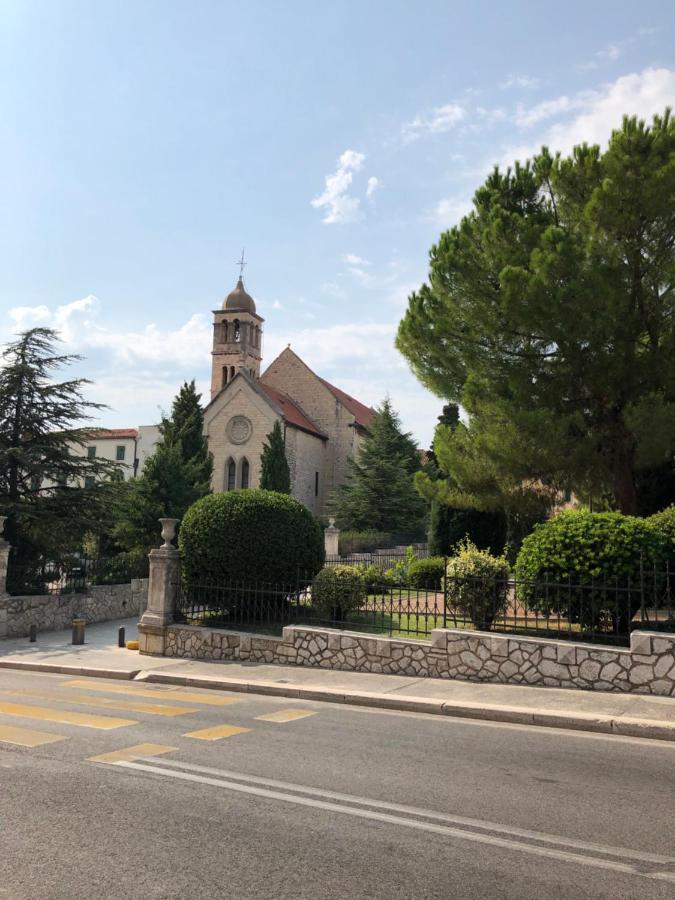 Visiani Apartment Šibenik Exterior foto